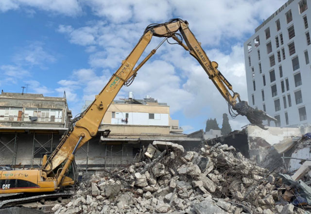 הריסת מבנים בנהריה עם סמנטו הריסת מבנים בנהריה עם סמנטו
